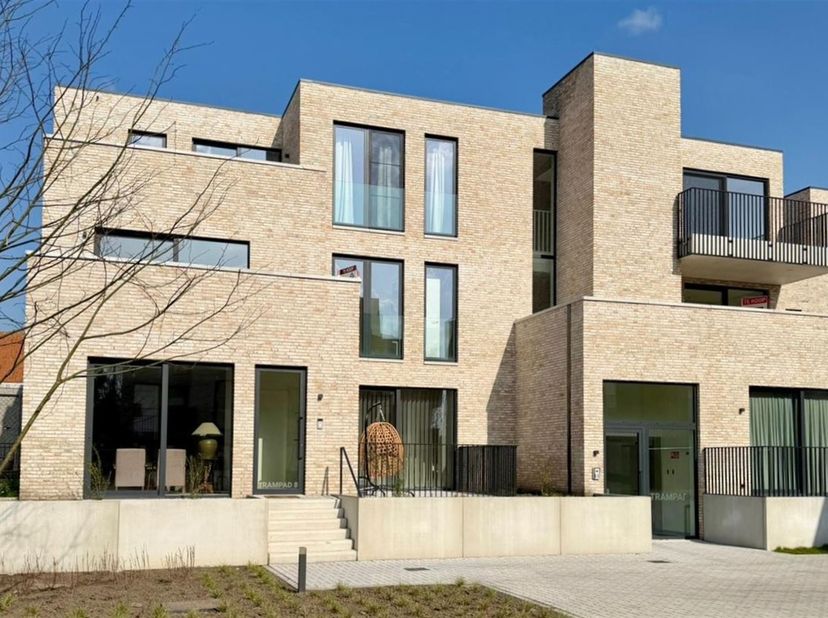Appartement à vendre
                    à 2220 Heist-op-den-Berg