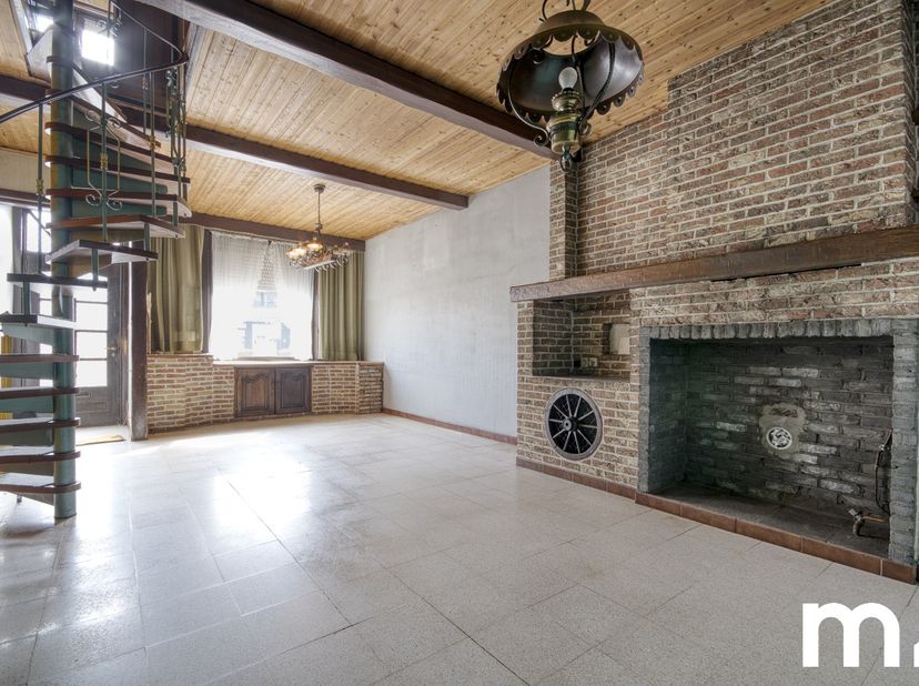 Huis te koop in Meensesteenweg 226,
                    8800 Roeselare