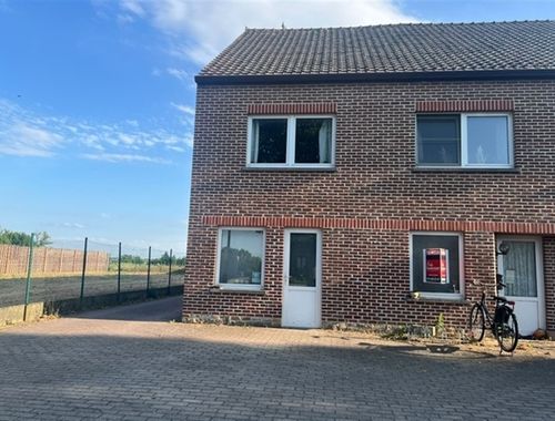                                         Duplex te huur in Hoepertingen, € 695
