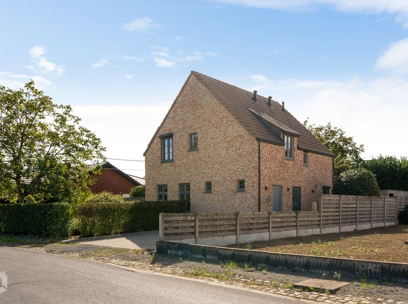 Huis te koop in Kegelstraat 62,
                    2590 Berlaar