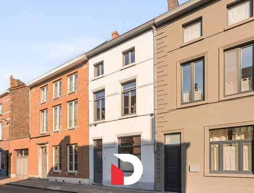                                         Maison bourgeoise à vendre à Brugge, € 328.000
