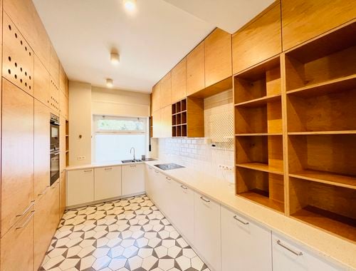                                         Woning te huur in Sint-Lambrechts-Woluwe, € 2.250
