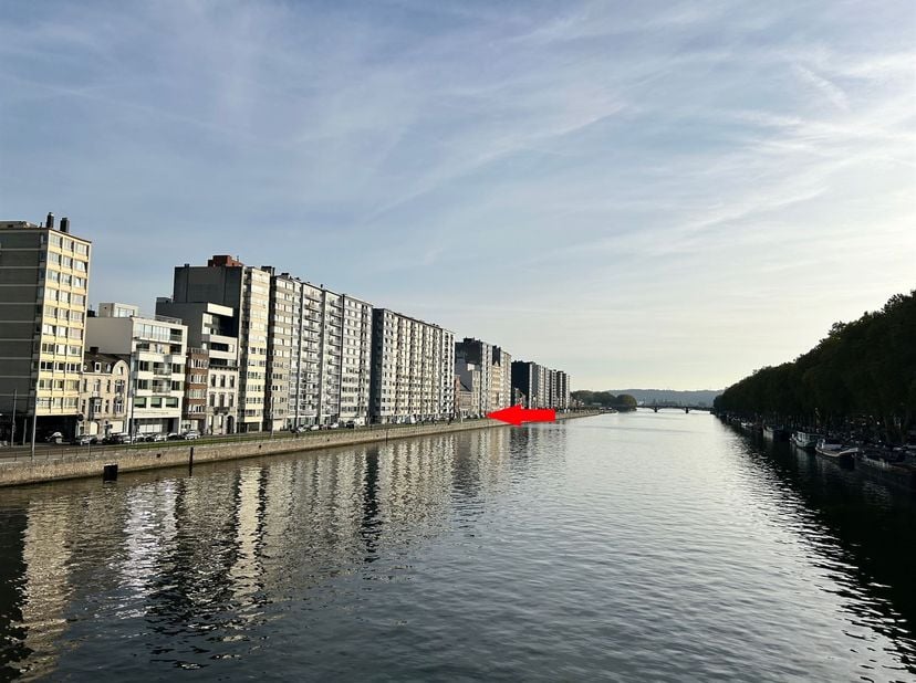Garage te koop in Quai Saint-Léonard 35A,
                    4000 Liège