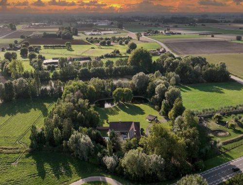                                         Villa-landhuis te koop in Menen, € 1.190.000
