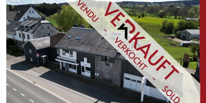 Huis te koop in Recht 16 bus 14 Zur Kaiserbaracke Recht, 4780 Recht