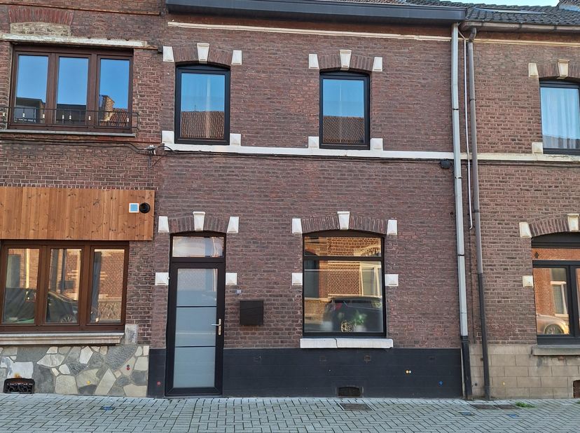 Huis te koop in Maastrichtersteenweg 69,
                    3700 Tongeren