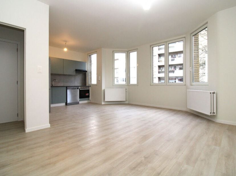Appartement te huur
                    in 1190 Vorst