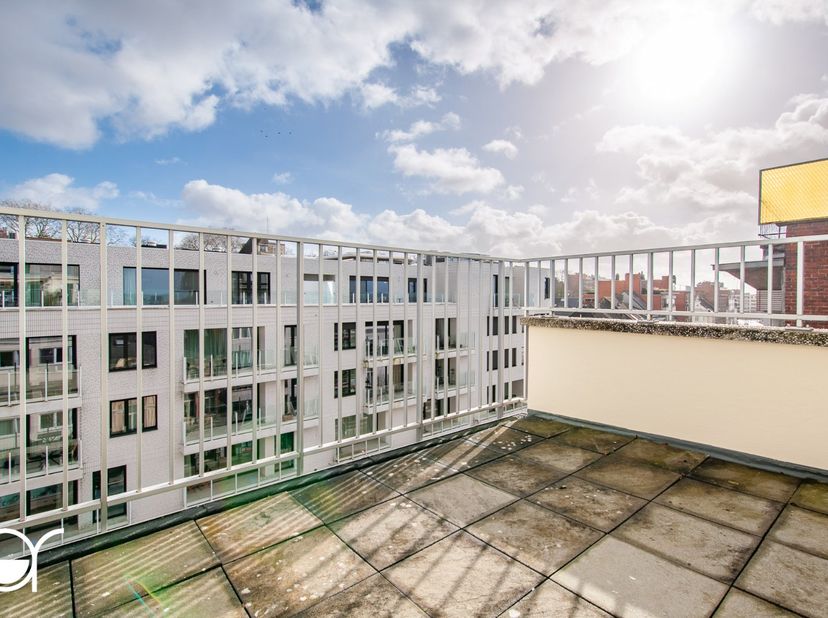 Appartement te koop in Kortrijksesteenweg 58,
                    9000 Gent