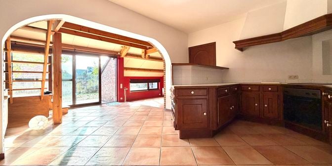 Appartement à louer à 5101 Erpent