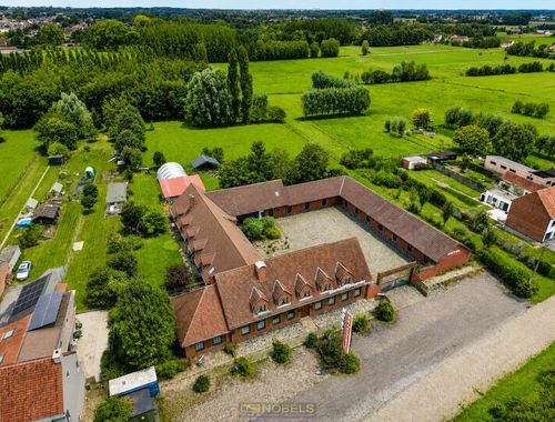                                         Commercieel Gebouw te koop in Huise, € 1.100.000
