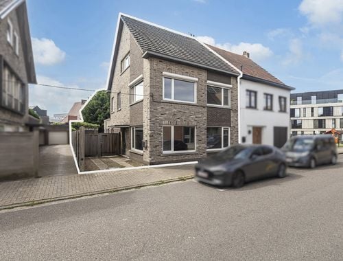                                         Eengezinswoning te koop in Mol, € 359.000
