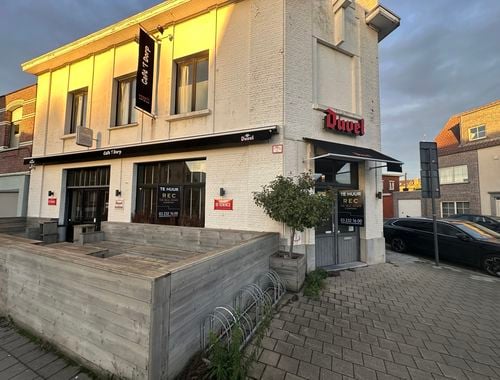                                         Horeca te huur in Wijnegem, € 1.950
