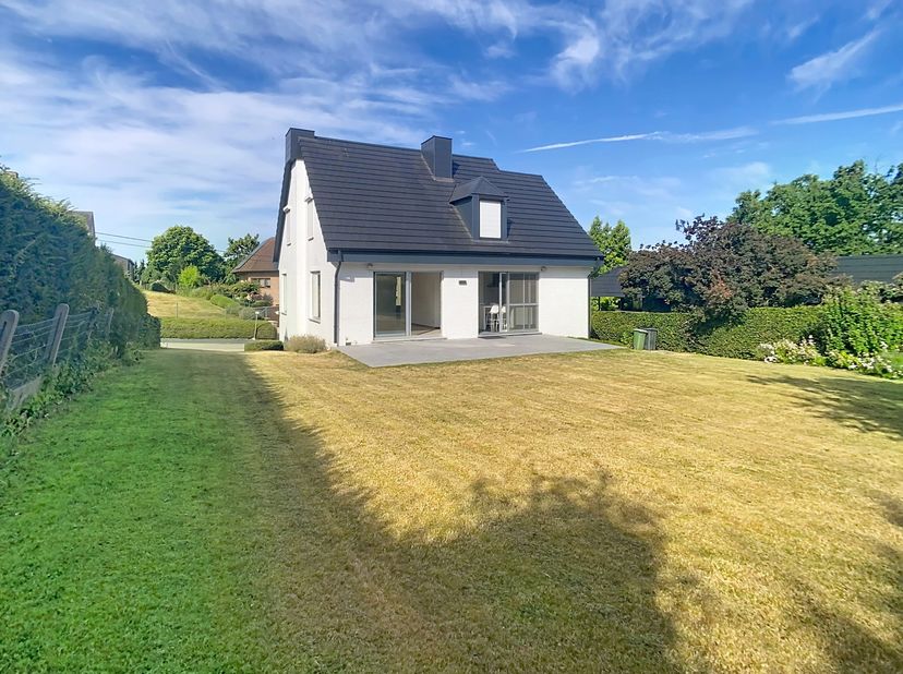 Huis te huur in Vlieguit 28,
                    3061 Leefdaal