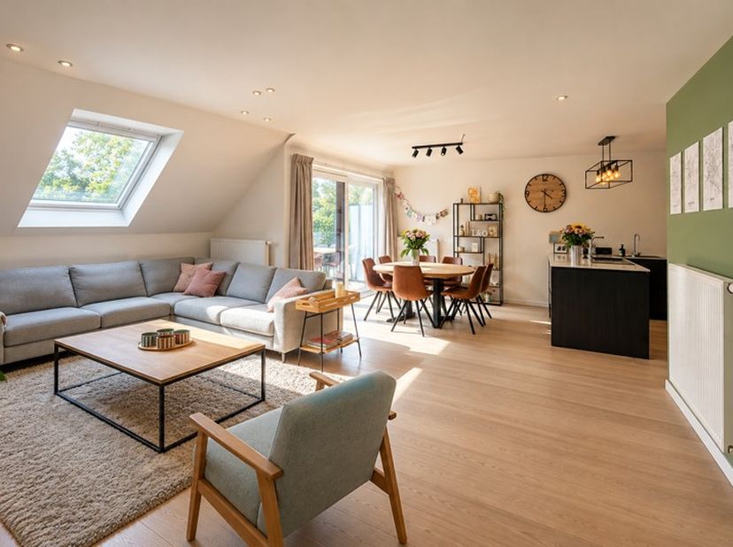 Appartement te koop in Meensesteenweg 181/31,
                    8800 Roeselare
