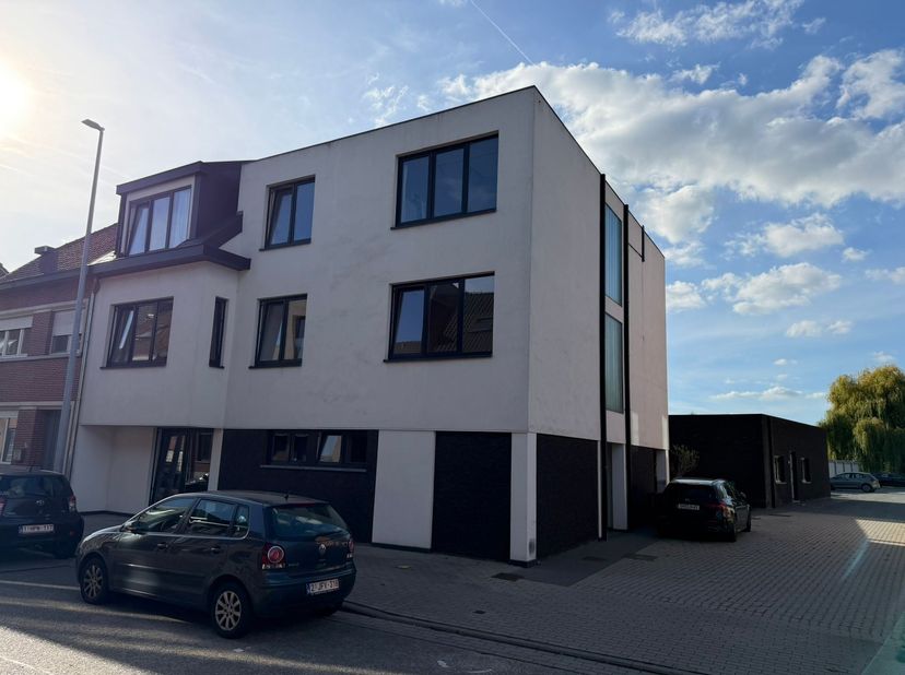 Appartement te huur in Hullekenstraat 135 bus 1,
                    9200 Dendermonde