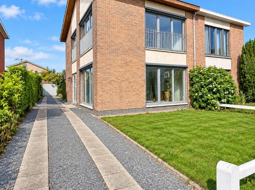 Maison à vendre à Sint-Pietershofstraat 55,
                    9070 Destelbergen