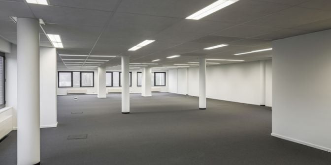 Bedrijfsvastgoed te huur in Ter Reigerie 5 bus 16, 8800 Roeselare