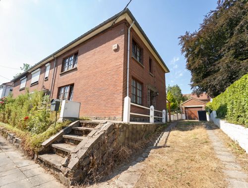                                         Woning te koop in Montigny-le-Tilleul, € 178.000
