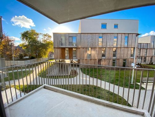                                         Appartement à louer à Sint-Niklaas, € 950
