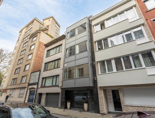                                         Immeuble d'appartements à vendre à Antwerpen, € 850.000
