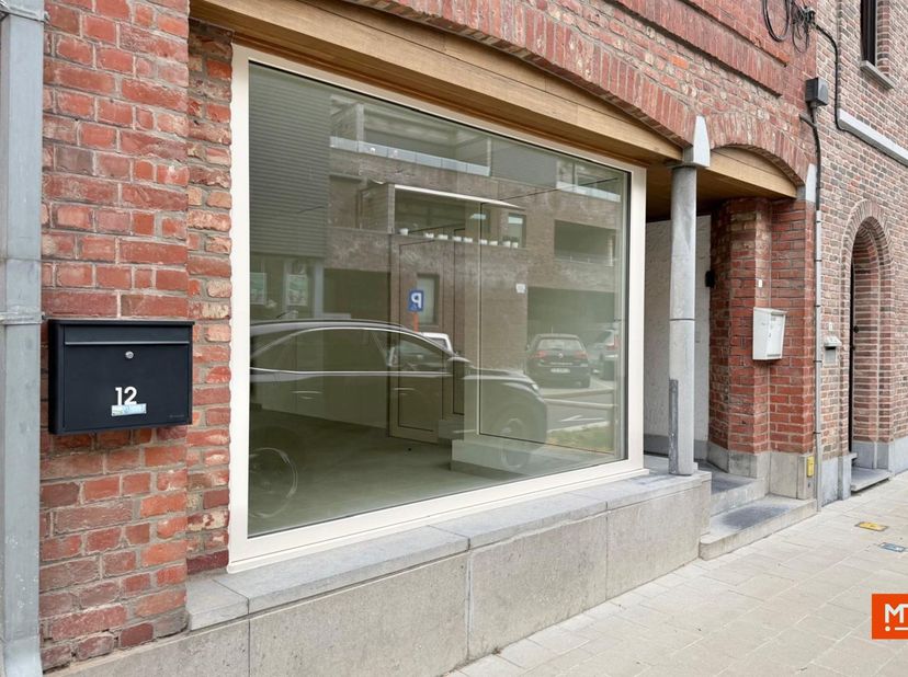 Appartement à louer
                    à 8890 Dadizele