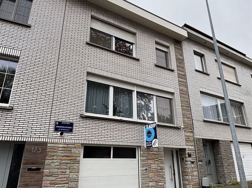 Huis te koop in ONKERZELESTRAAT  171,
                    9500 Geraardsbergen