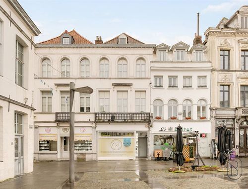                                         Gemengd gebruik te koop in Tournai, € 239.000
