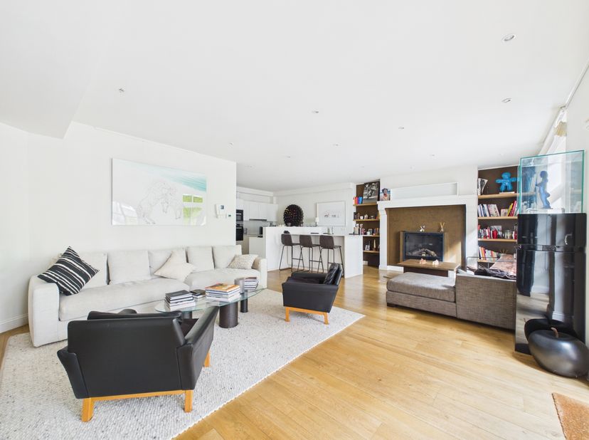 Huis te huur in Avenue Louise 397 bus 00,
                    1000 Brussel