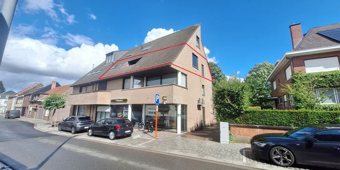 Appartement te koop in Sint-Petrus en Paulusstraat 24 bus 4, 8800 Rumbeke