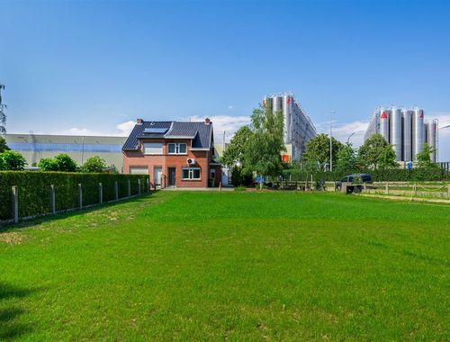                                         Eengezinswoning te koop in Eindhout, € 375.000
