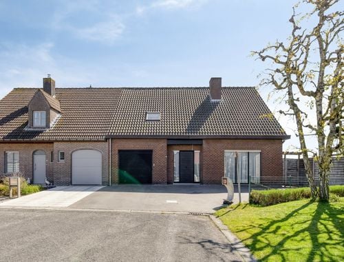                                         Woning te koop in Staden, € 429.000
