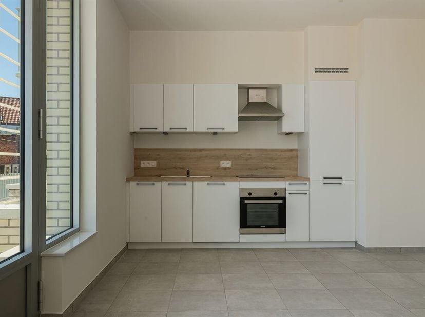 KNAP APP. MET 1SLKS + TERRAS OP EEN TOPLOCATIE IN ANTWERPEN!<br />
Locatie: In de residentiële wijk Zurenborg in het zuidoosten van de stad Antwerpen