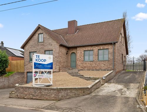                                         Maison à vendre à Sint-Margriete-Houtem, € 535.000

