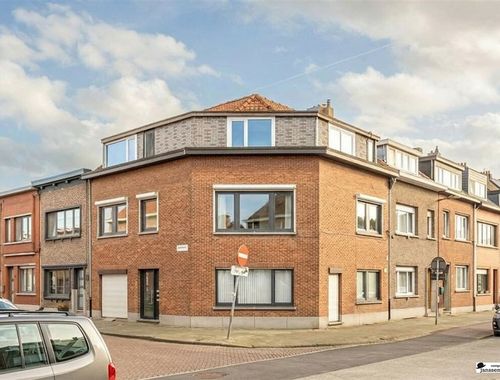                                         Appartement à vendre à Merksem, € 175.000
