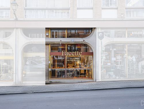                                         Handelsgelijkvloers te koop in Ukkel, € 295.000
