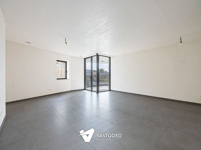 Ruim 1-slaapkamerappartement met aangename buitenruimte.<br />
Dit appartement op de eerste verdieping verrast met zijn praktisch ingedeelde oppervlak