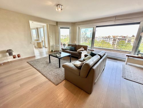                                        Penthouse te huur in Oostende, € 1.350
