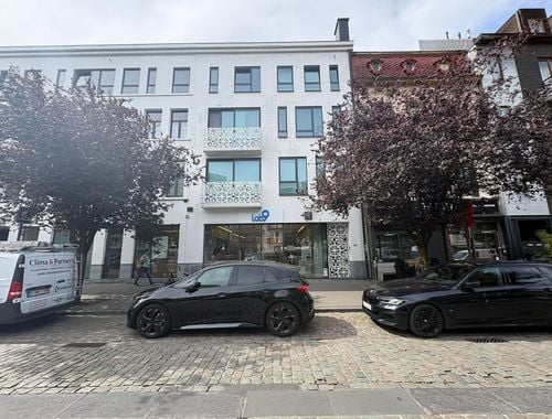                                         Appartement à louer à Antwerpen, € 1.395

