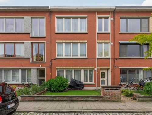                                         Appartement à vendre à Berchem, € 229.000
