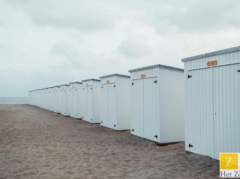 Box de garage double situé à un emplacement très central sur Zoutelaan à Knokke-Le Zoute.<br />
Le box de garage est situé dans un complexe de garages
