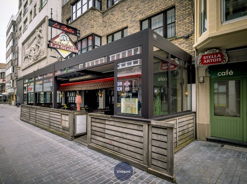 Bien professionnel à vendre
                    à 8400 Oostende