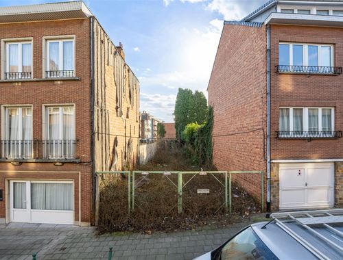                                         Zone de projet à vendre à Ganshoren, € 275.000
