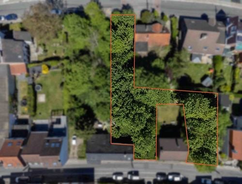                                         Bouwgrond te koop in La Hulpe, € 600.000
