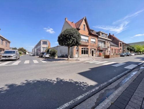                                         Usage mixte à vendre à Kieldrecht, € 369.000
