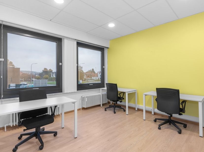 Reserveer een coworkingplek of hotdesk in Regus Dilbeek<br />
<br />
Alle prijzen zijn vanaf-prijzen en kunnen worden gewijzigd, afhankelijk van de ge
