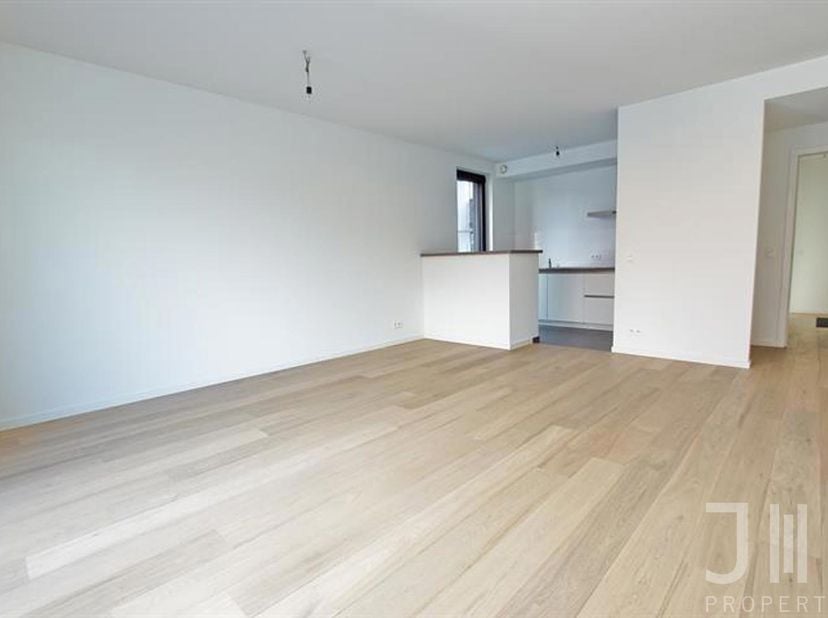 Appartement te huur in Rue Notre-Dame-du-Sommeil 42,
                    1000 Brussel