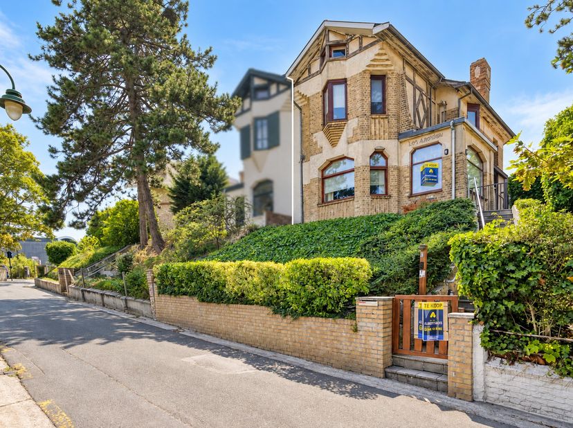 Huis te koop in Doktersweg 5,
                    8660 De Panne