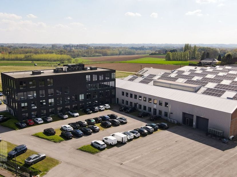 Bedrijfsvastgoed te huur in Kruiskouter 1,
                    1730 Asse