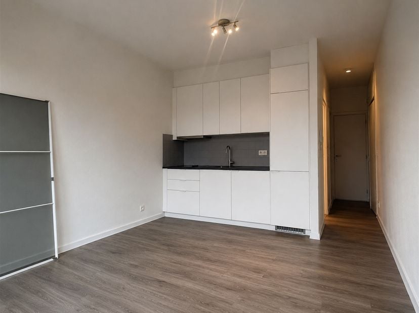 Appartement à louer
                    à 2060 Antwerpen