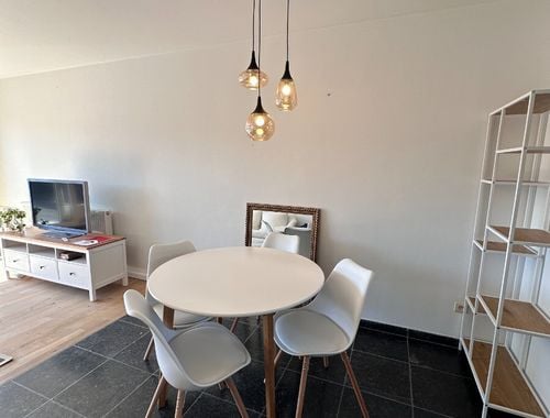                                        Appartement à louer à Lommel, € 910
